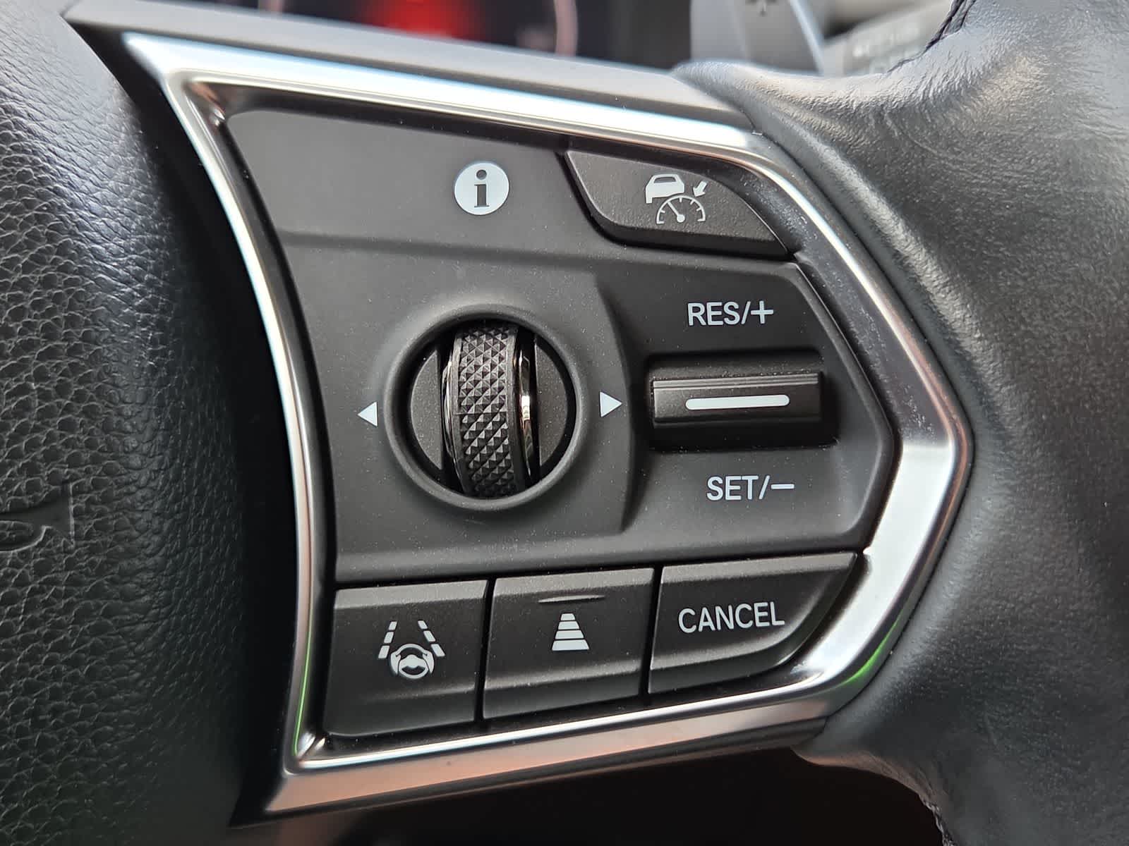 used 2024 Acura MDX car, priced at $41,987