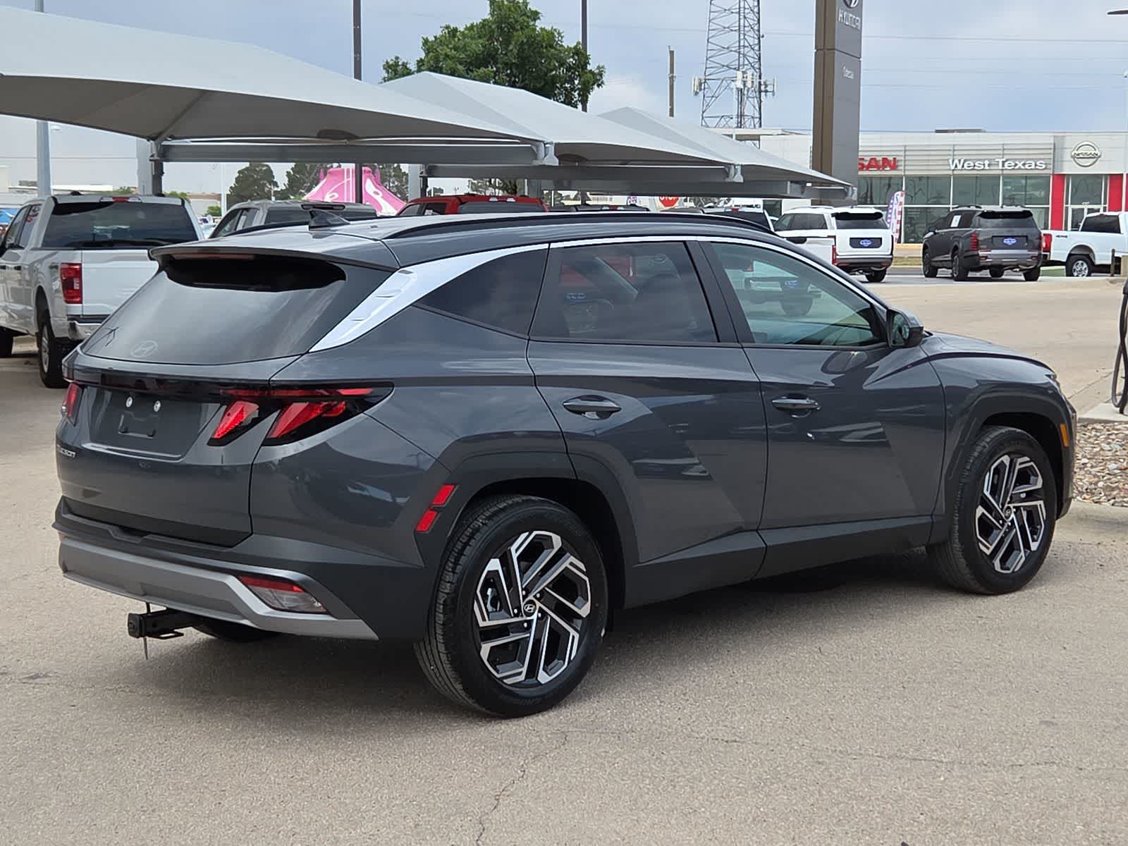new 2026 Hyundai Tucson car, priced at $35,730