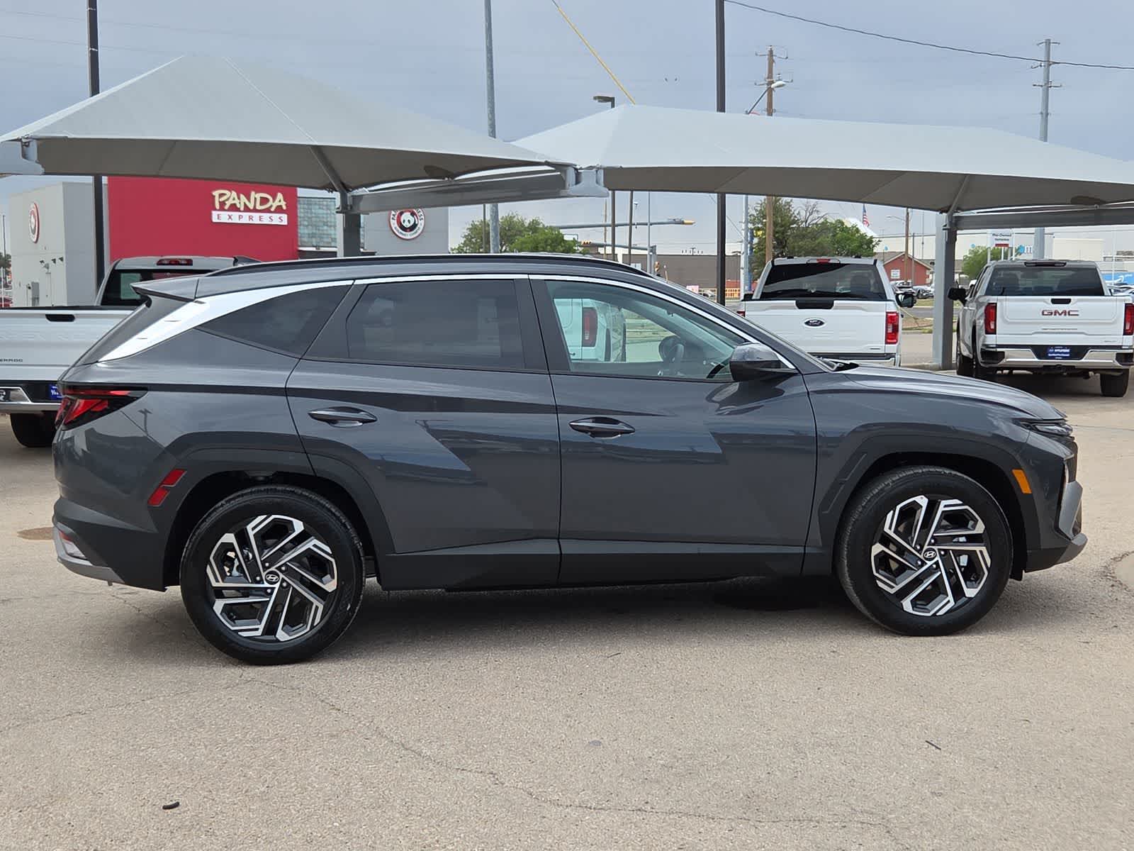new 2026 Hyundai Tucson car, priced at $35,730