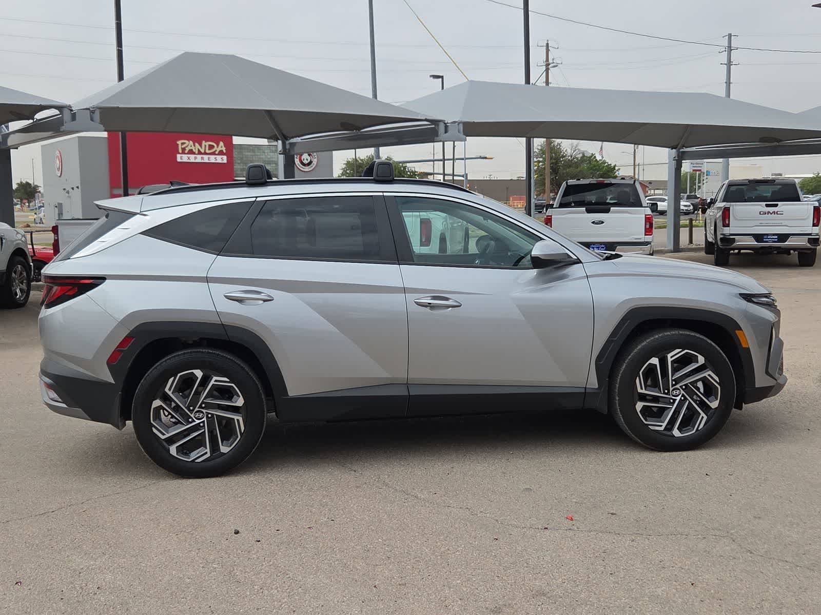 new 2026 Hyundai Tucson car, priced at $35,250