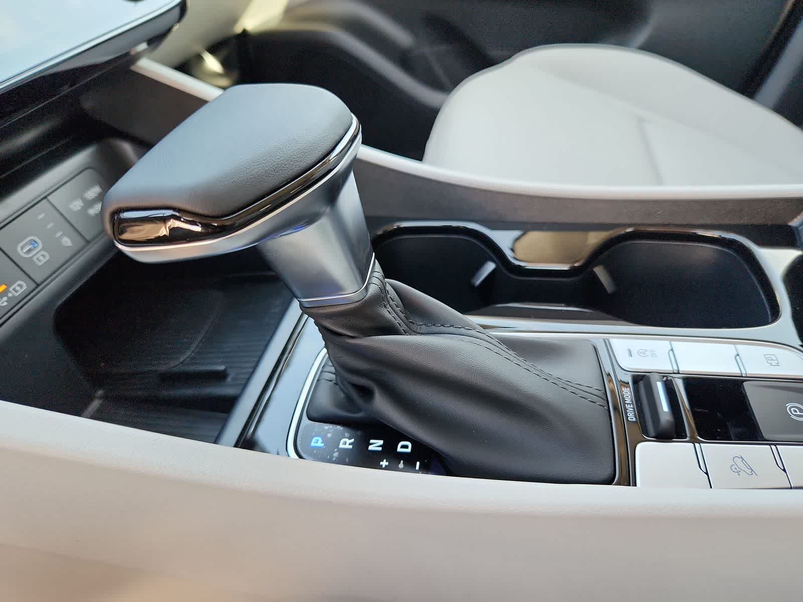 new 2026 Hyundai Tucson car, priced at $33,895