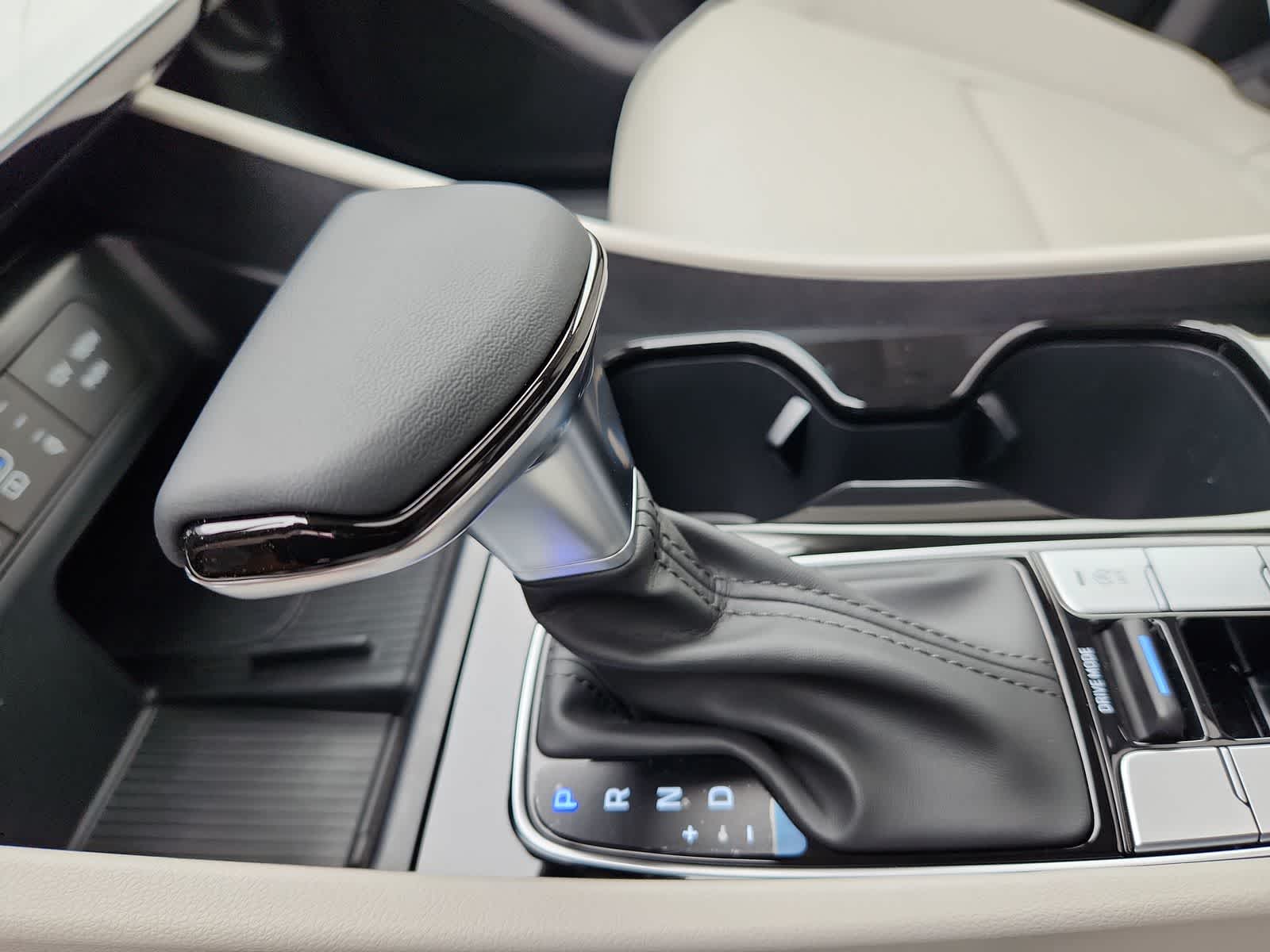 new 2026 Hyundai Tucson car, priced at $34,045