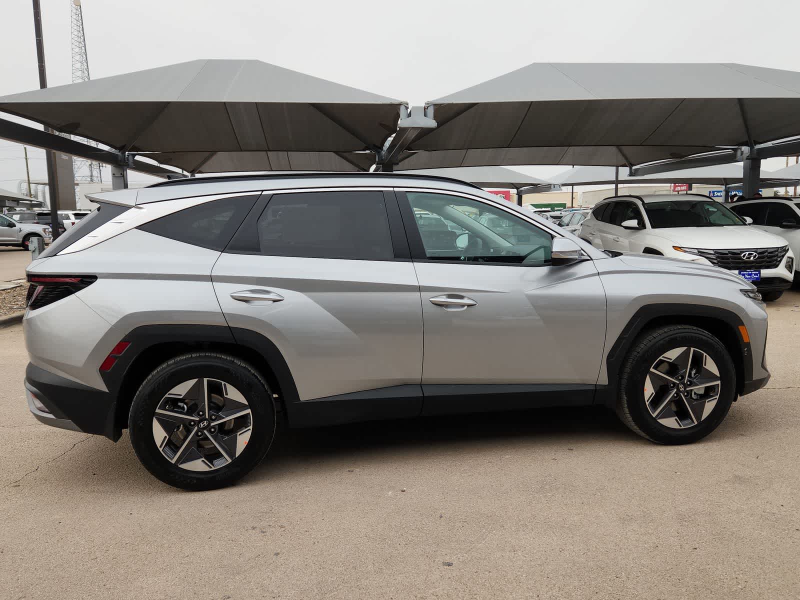 new 2026 Hyundai Tucson car, priced at $34,045