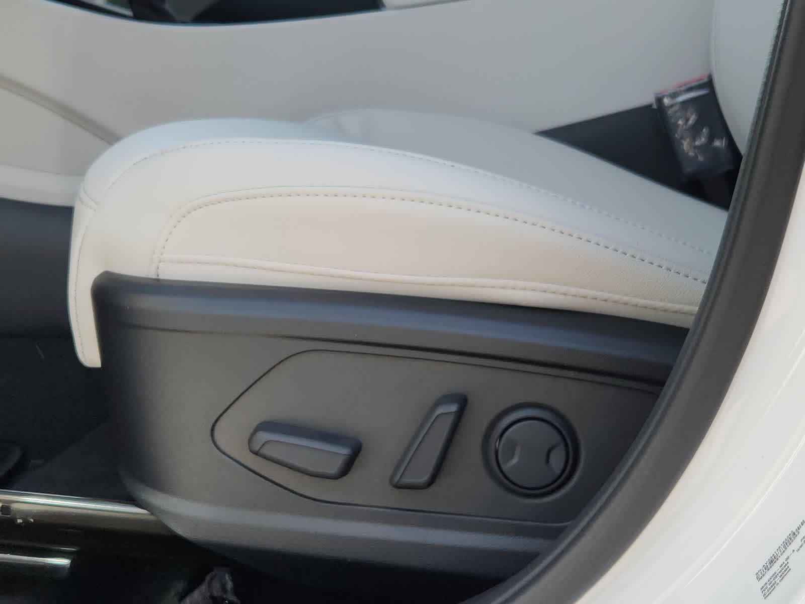 new 2025 Hyundai Tucson car, priced at $32,460