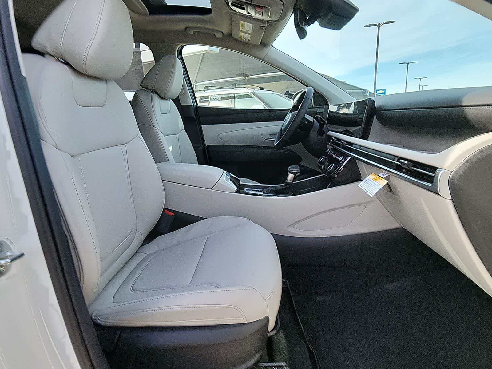 new 2025 Hyundai Tucson car, priced at $32,460