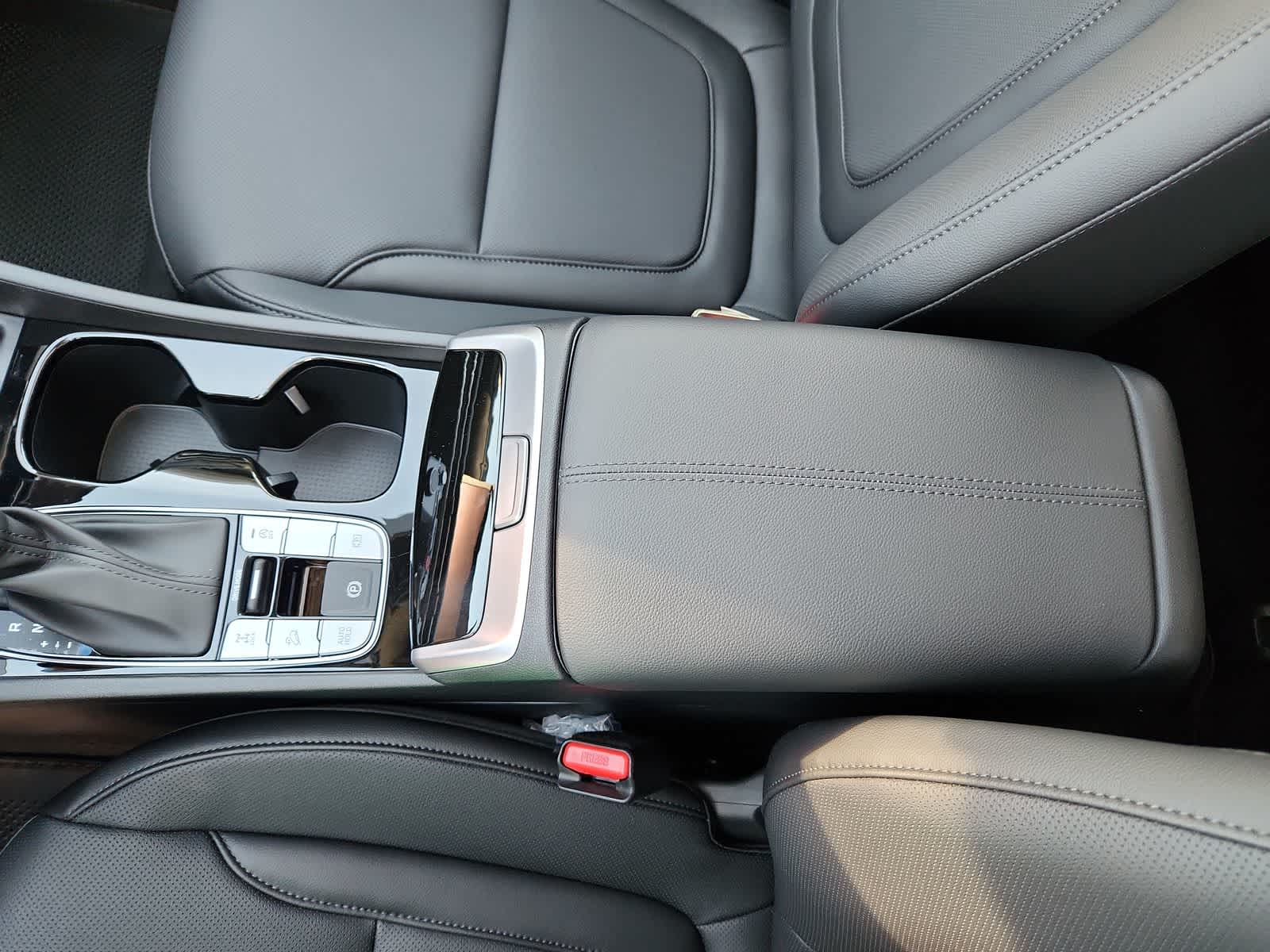 new 2026 Hyundai Tucson car, priced at $34,895