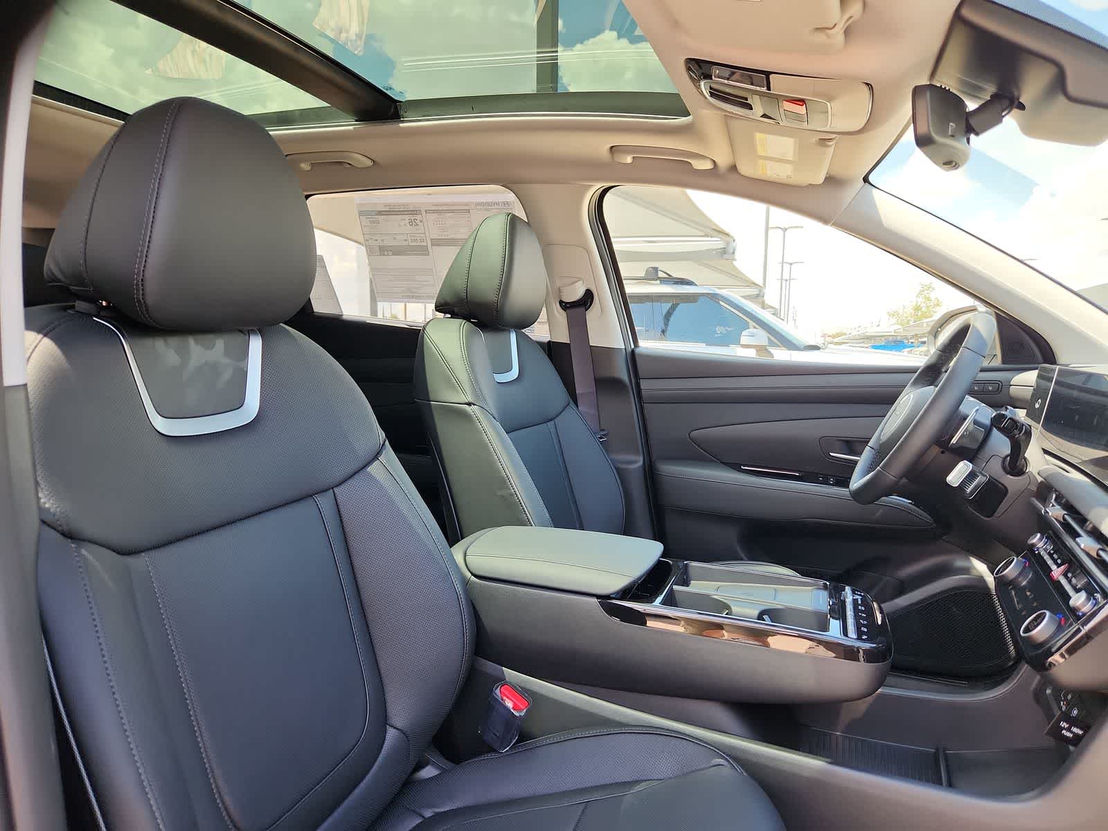 new 2025 Hyundai Tucson car, priced at $40,210