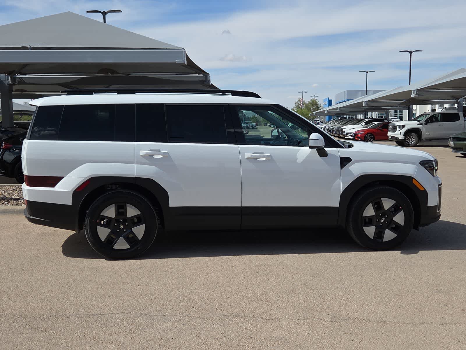 new 2026 Hyundai Santa Fe Hybrid car, priced at $41,685