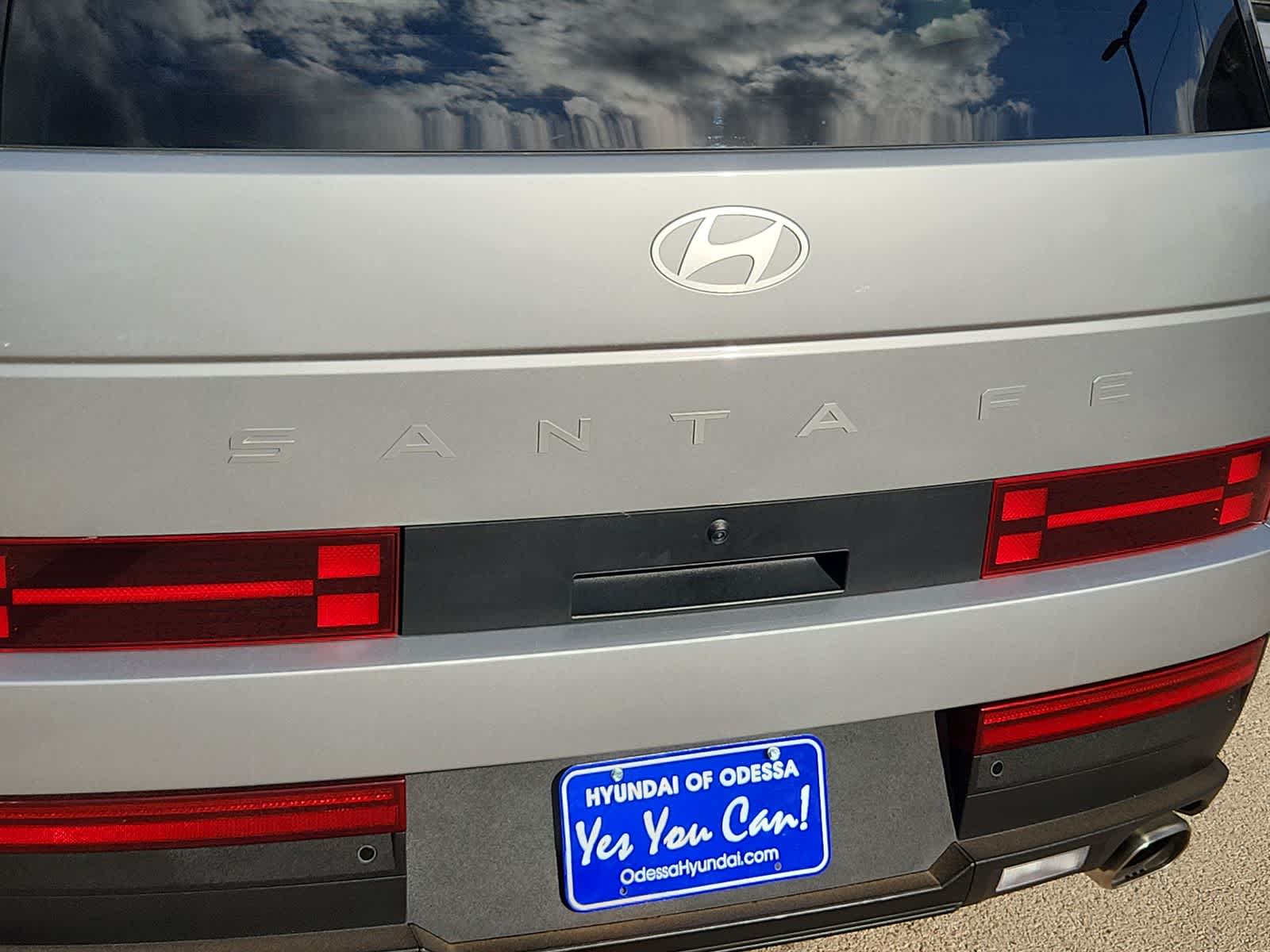 used 2025 Hyundai Santa Fe car, priced at $30,186