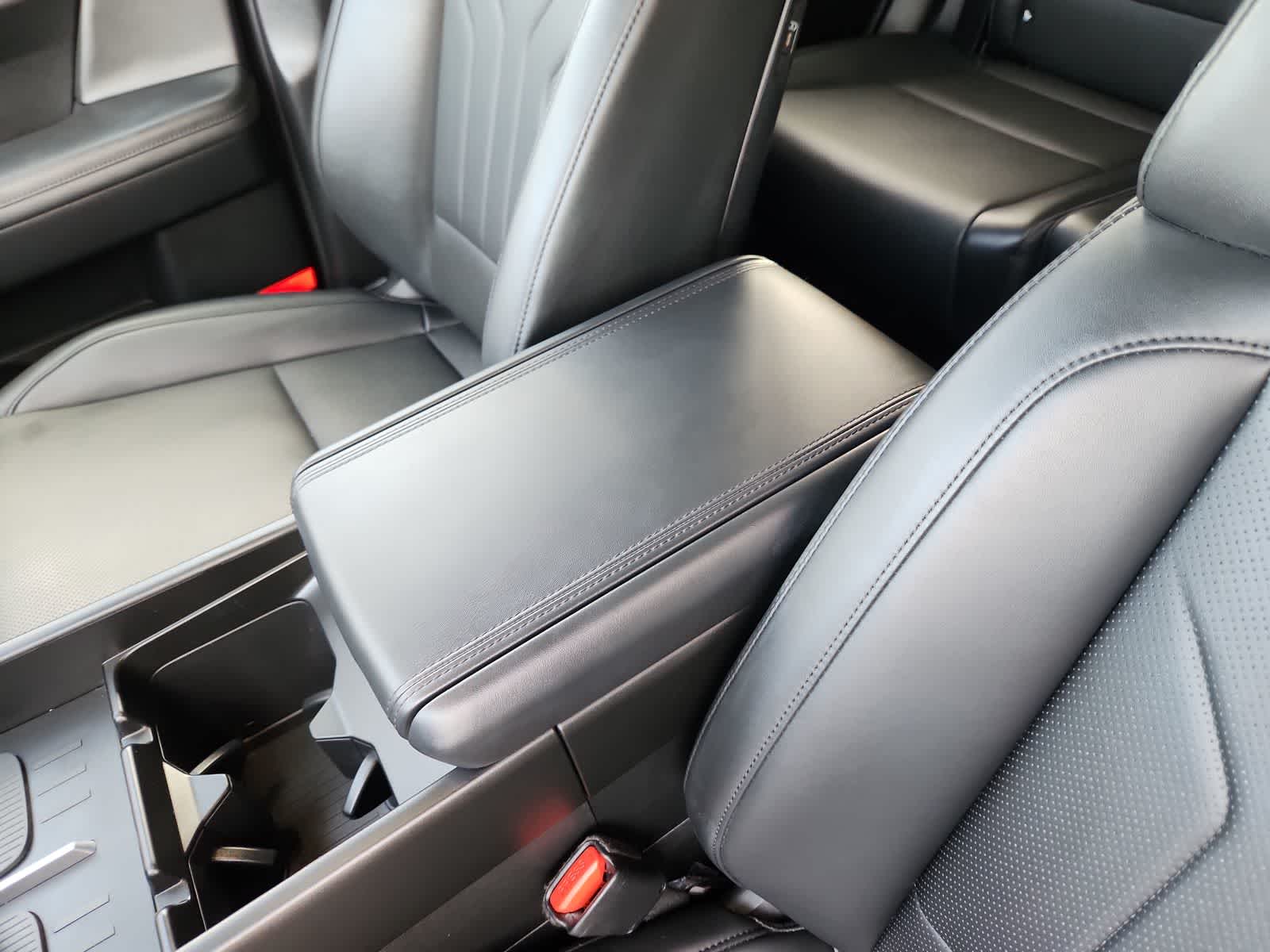 used 2025 Hyundai Santa Fe car, priced at $30,186