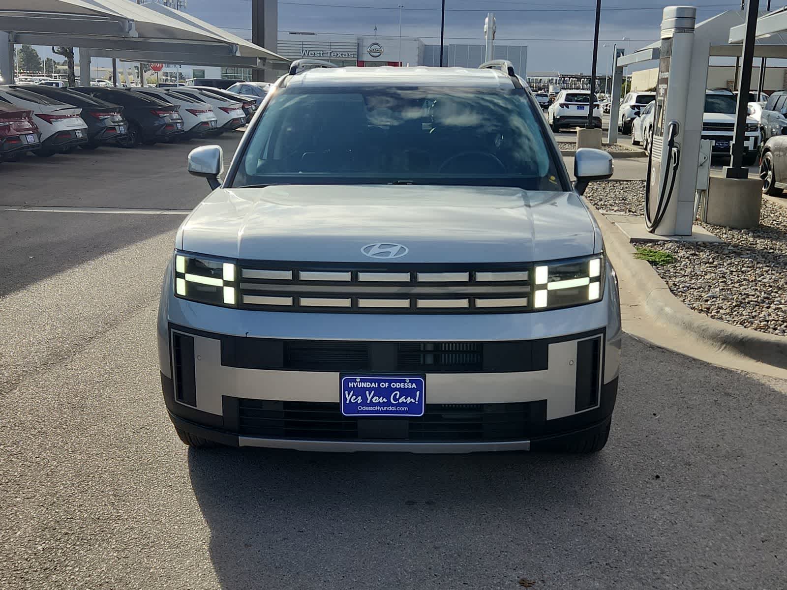 used 2025 Hyundai Santa Fe car, priced at $30,186