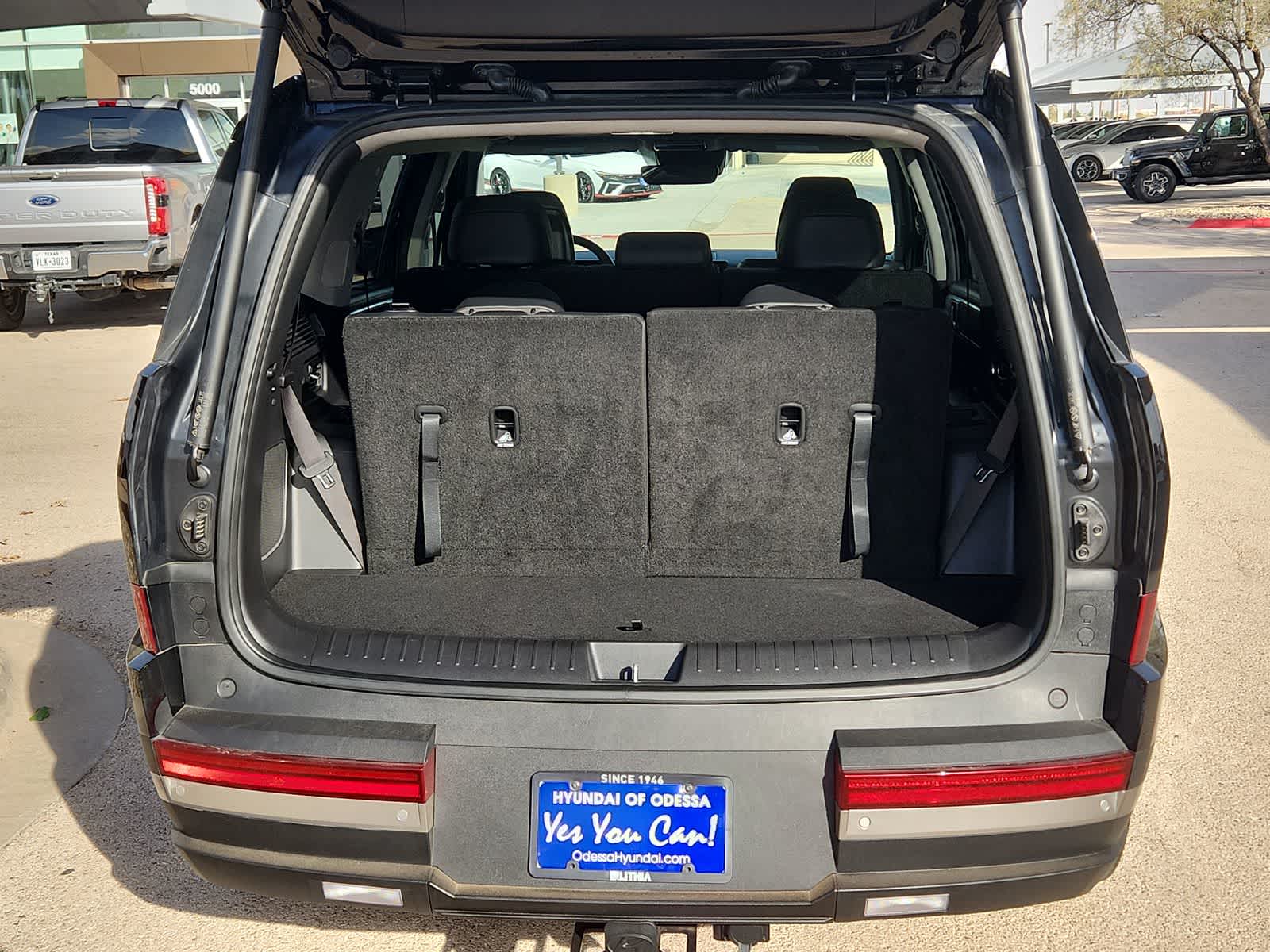 used 2024 Hyundai Santa Fe Hybrid car, priced at $35,487