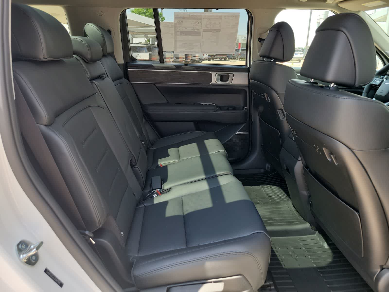 new 2025 Hyundai Santa Fe Hybrid car, priced at $45,394