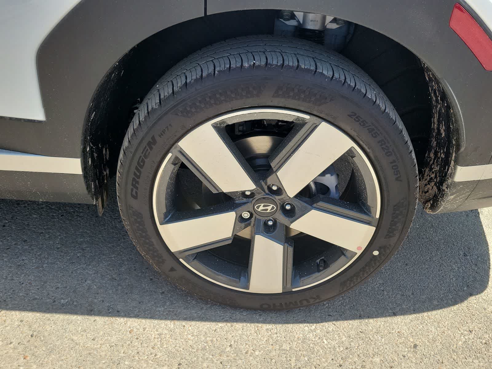 new 2025 Hyundai Santa Fe Hybrid car, priced at $45,394