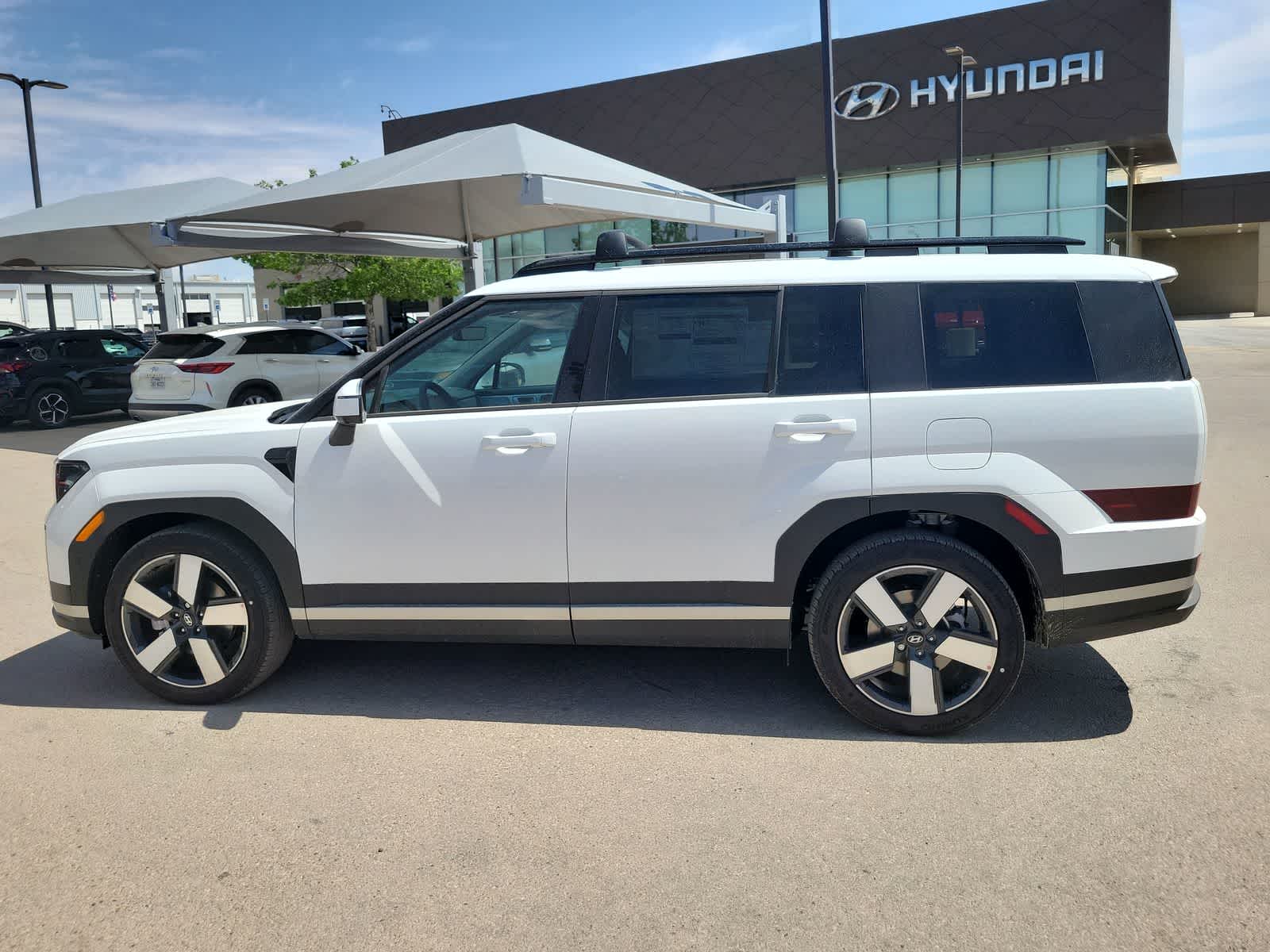 new 2025 Hyundai Santa Fe Hybrid car, priced at $45,394