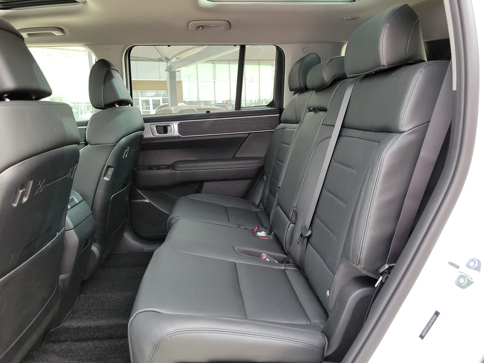 new 2025 Hyundai Santa Fe Hybrid car, priced at $49,209