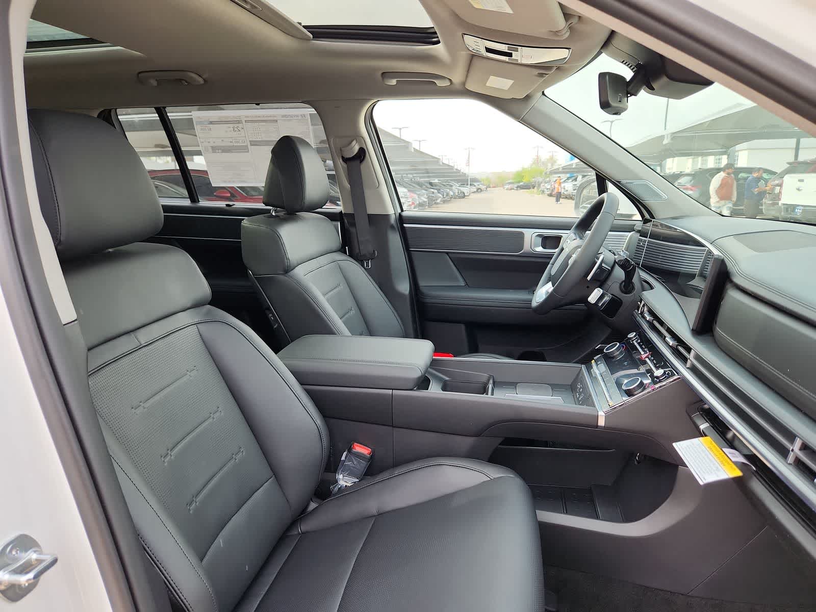 new 2025 Hyundai Santa Fe car, priced at $44,165