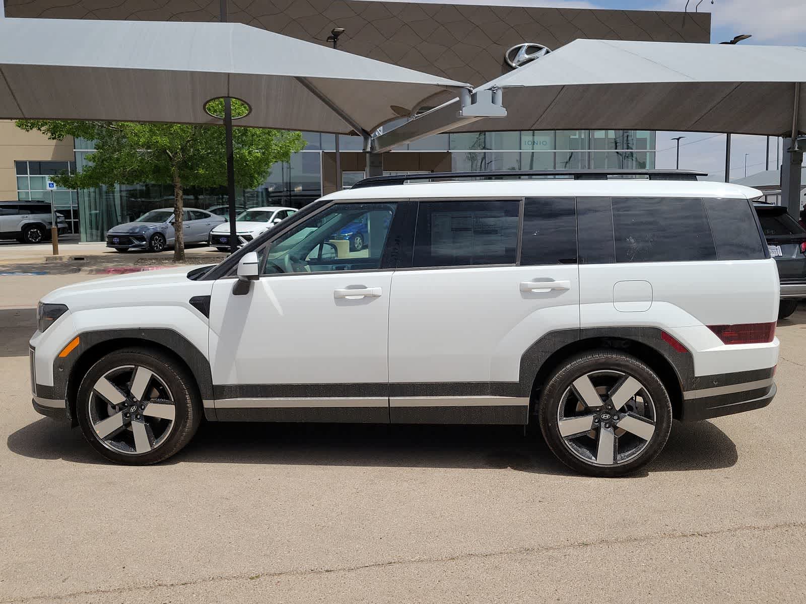 new 2025 Hyundai Santa Fe car, priced at $43,985