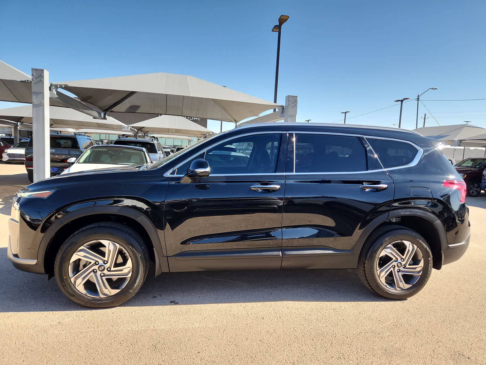 used 2023 Hyundai Santa Fe car, priced at $25,987