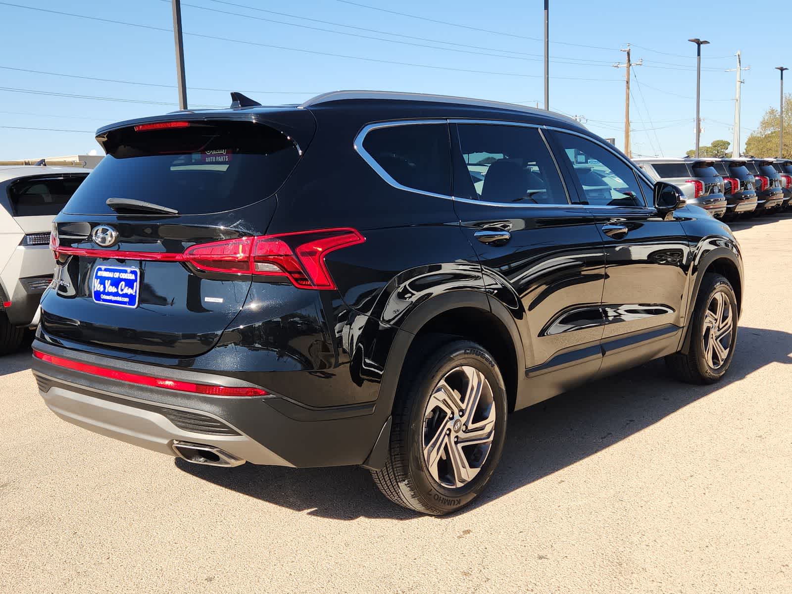 used 2023 Hyundai Santa Fe car, priced at $25,987