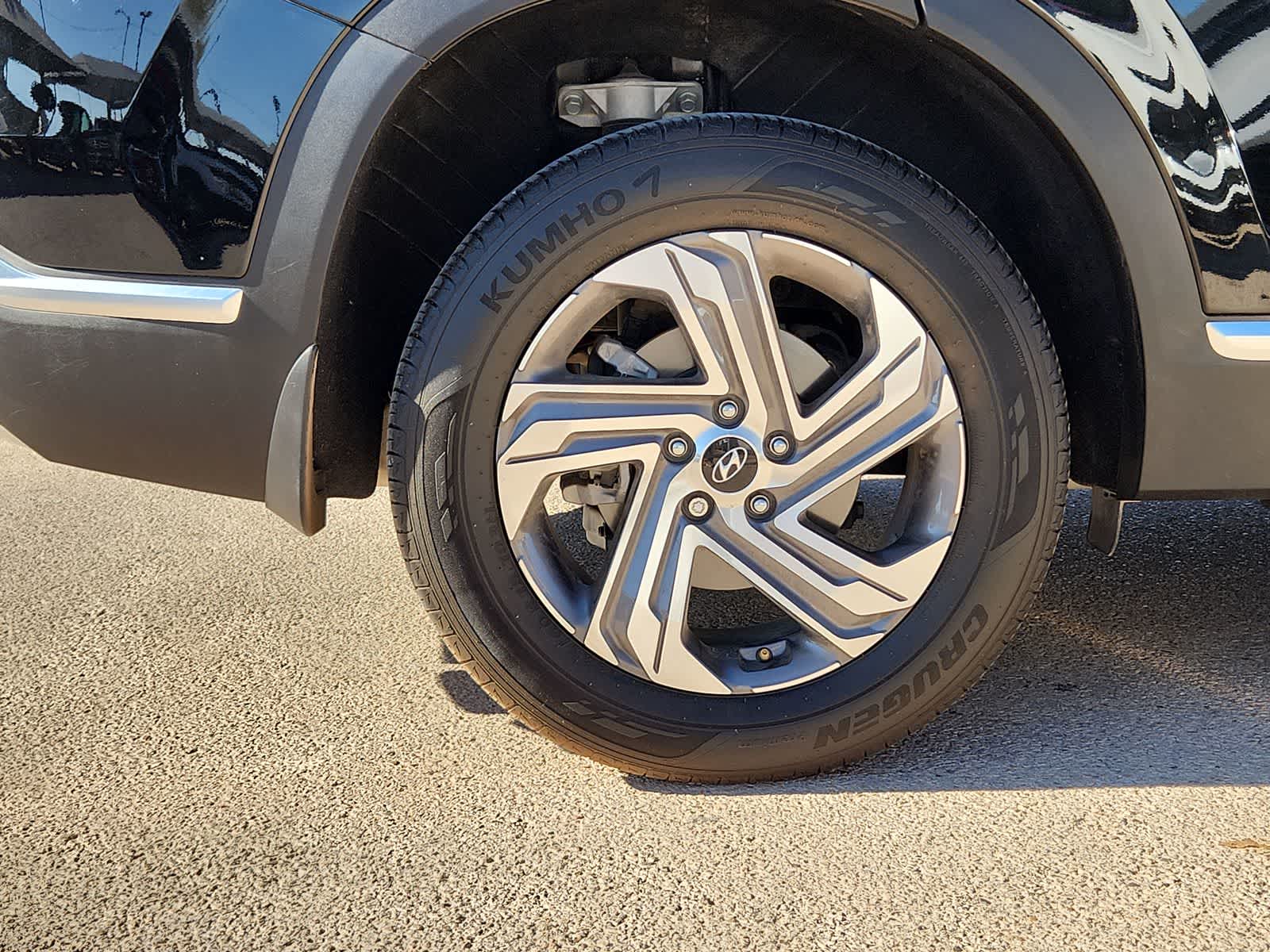 used 2023 Hyundai Santa Fe car, priced at $23,998