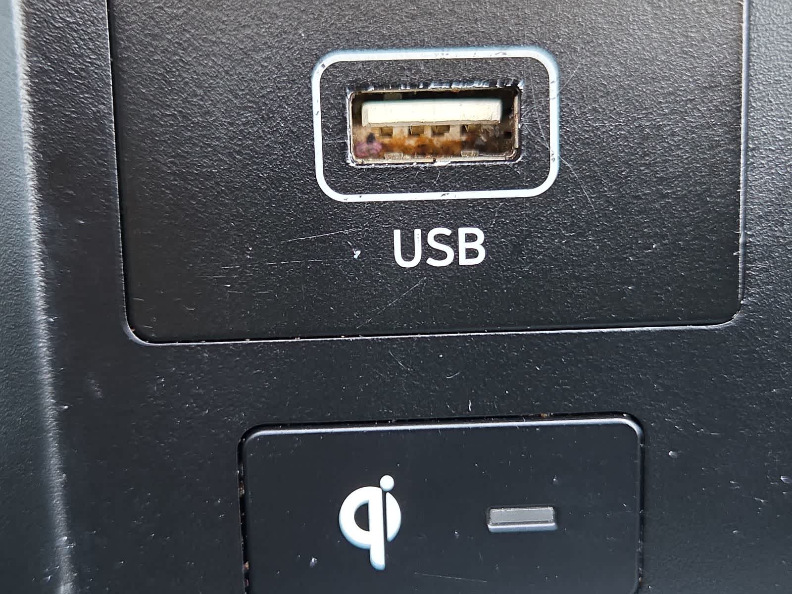 used 2023 Hyundai Santa Fe car, priced at $25,988