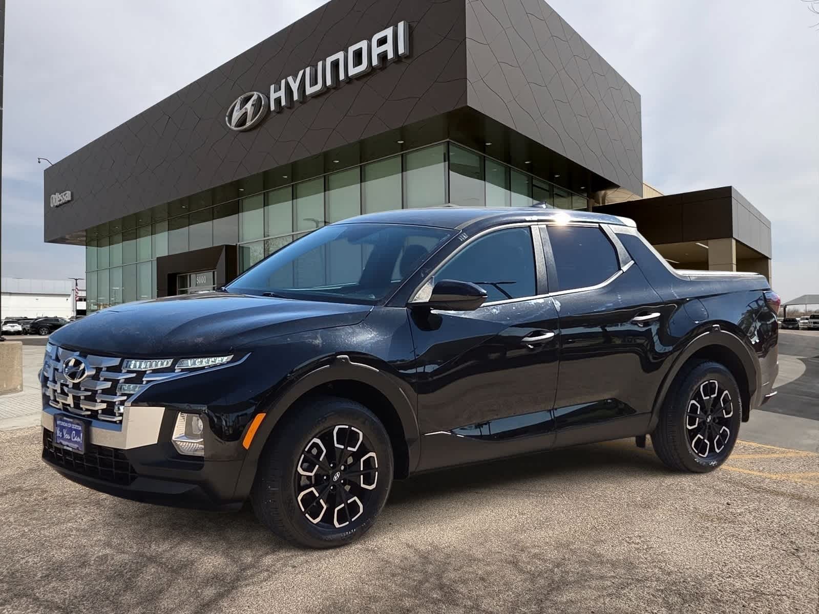 used 2023 Hyundai Santa Cruz car, priced at $24,224