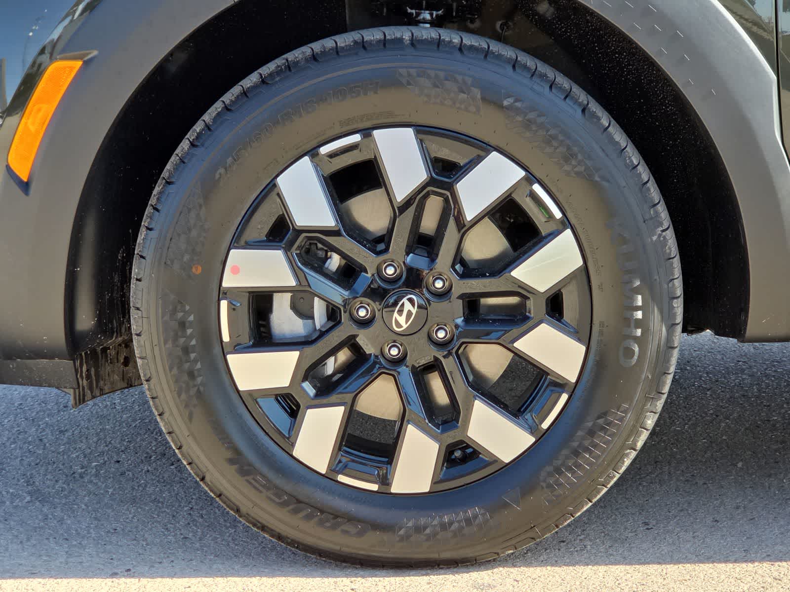 new 2026 Hyundai Santa Cruz car, priced at $32,590