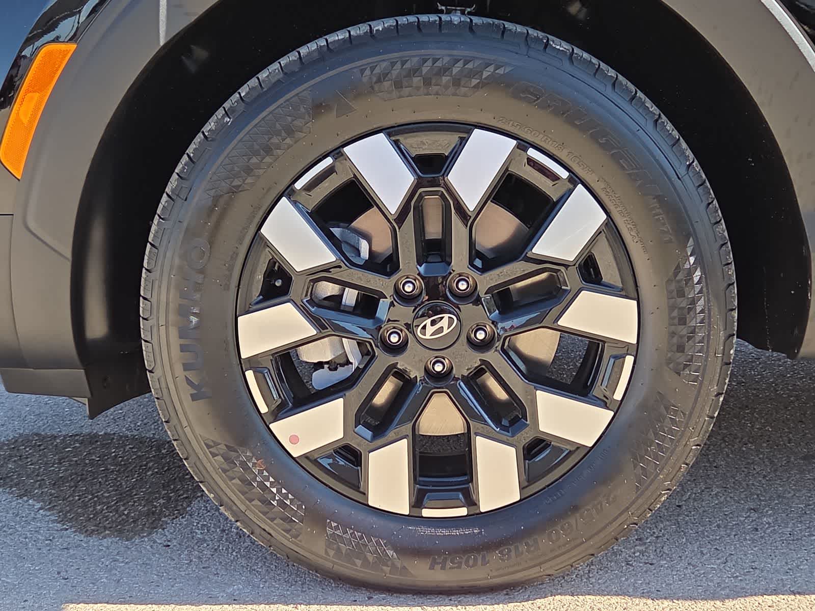 new 2026 Hyundai Santa Cruz car, priced at $32,910