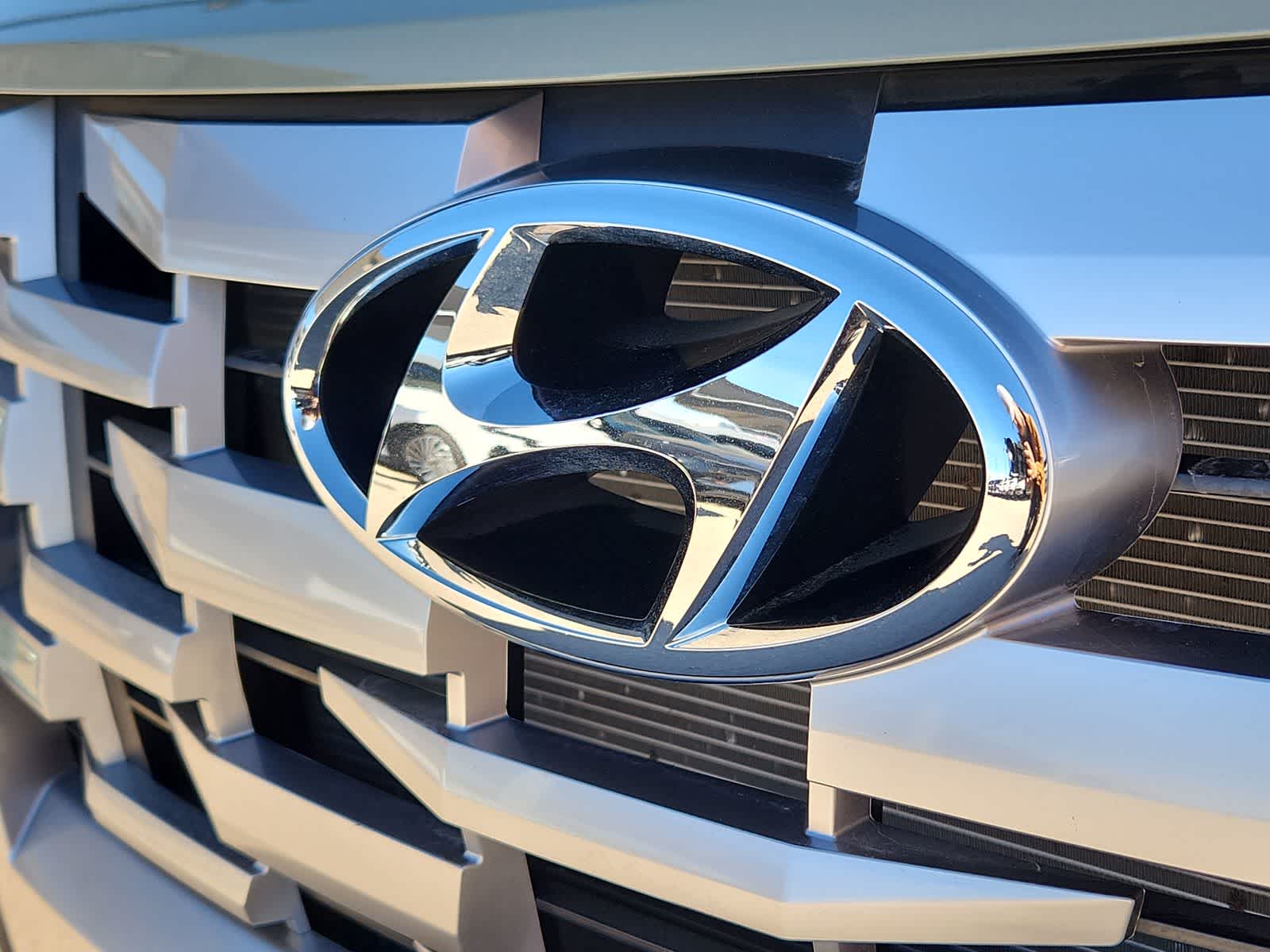 used 2024 Hyundai Santa Cruz car, priced at $25,998