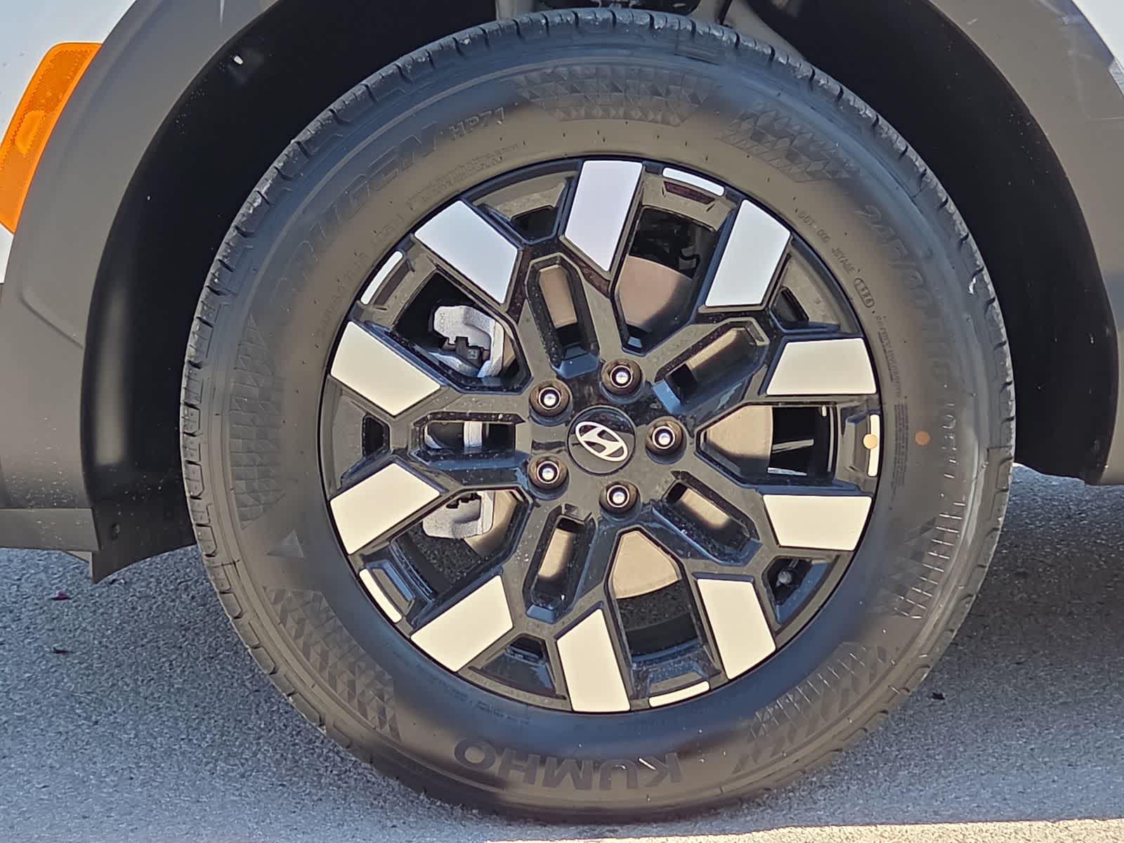 new 2026 Hyundai Santa Cruz car, priced at $35,960