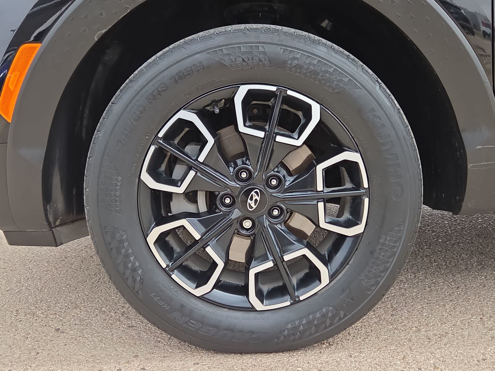 used 2022 Hyundai Santa Cruz car, priced at $23,888