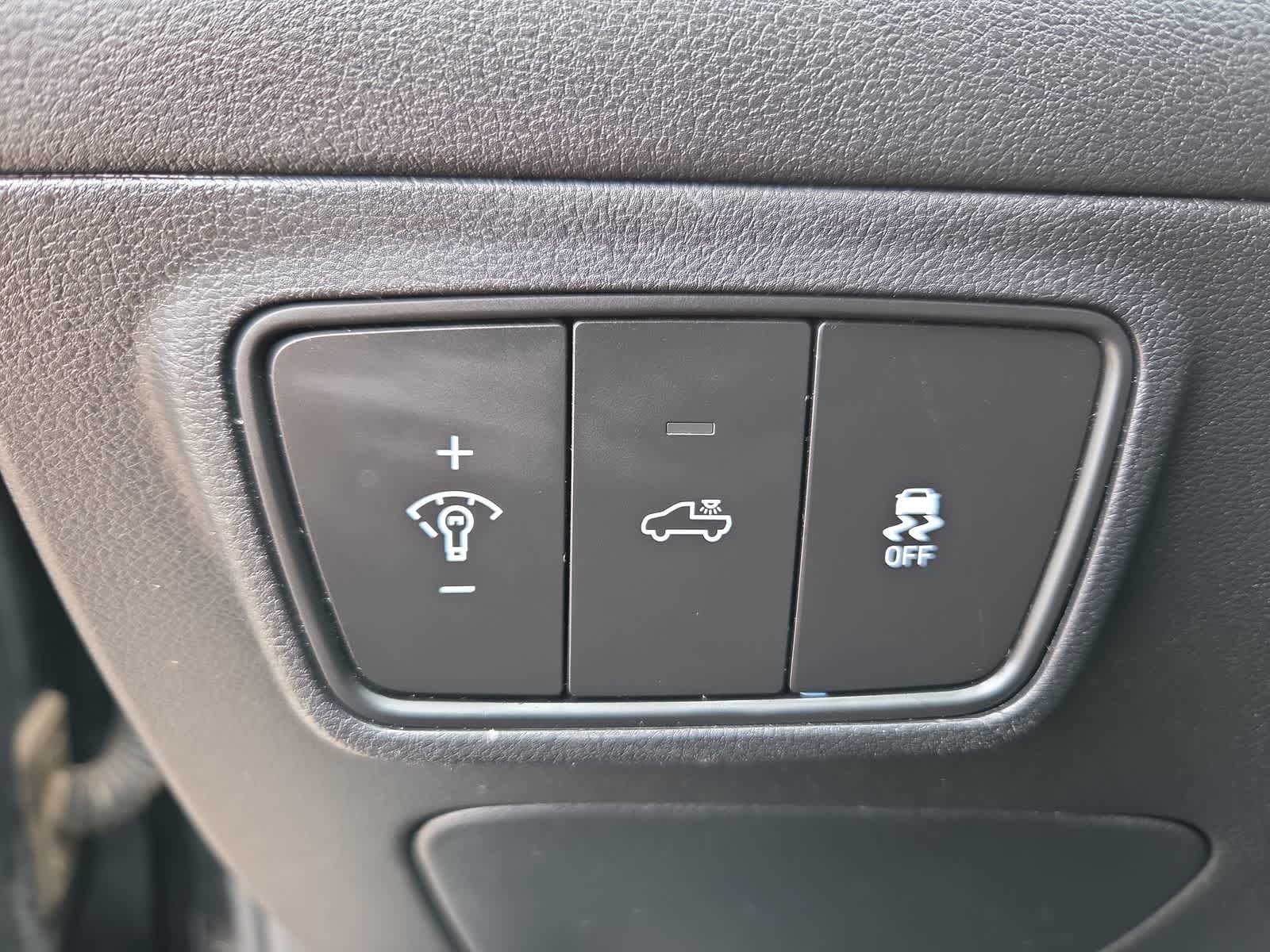 used 2022 Hyundai Santa Cruz car, priced at $23,888