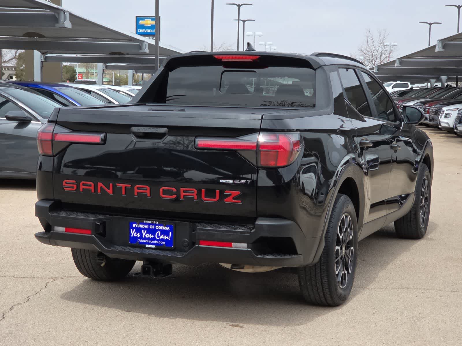 used 2022 Hyundai Santa Cruz car, priced at $23,888