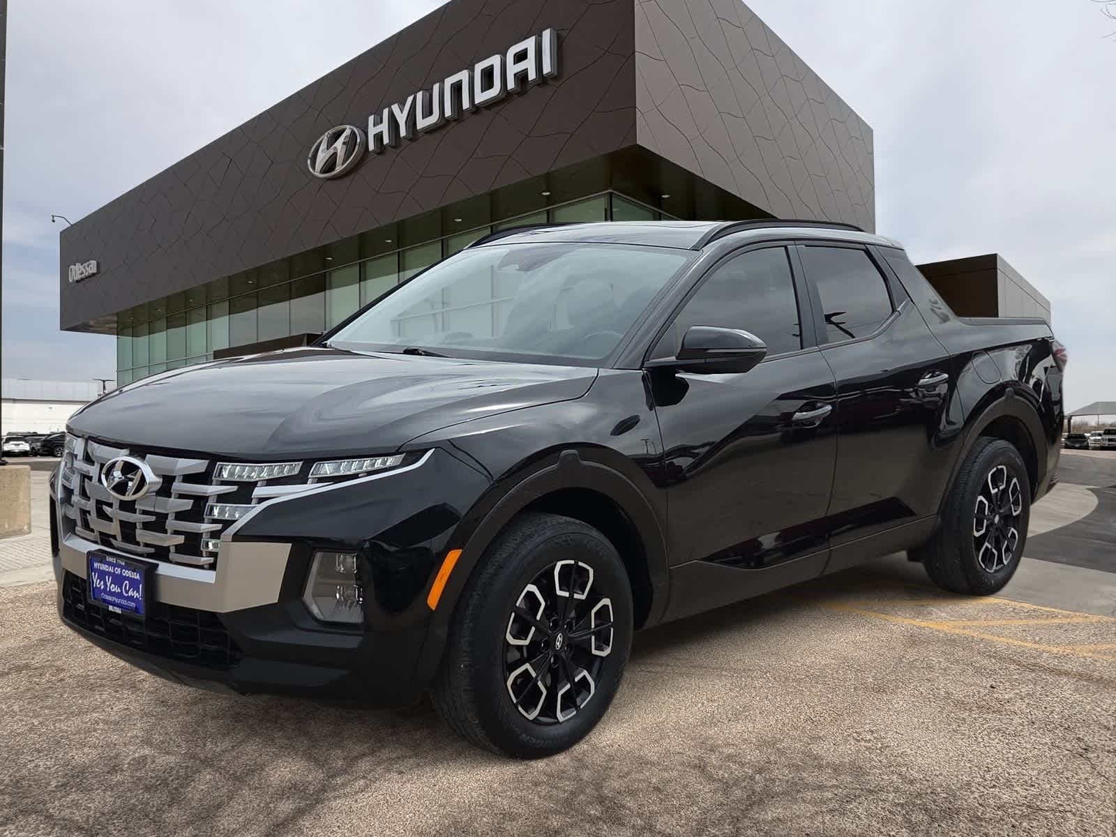 used 2022 Hyundai Santa Cruz car, priced at $23,888