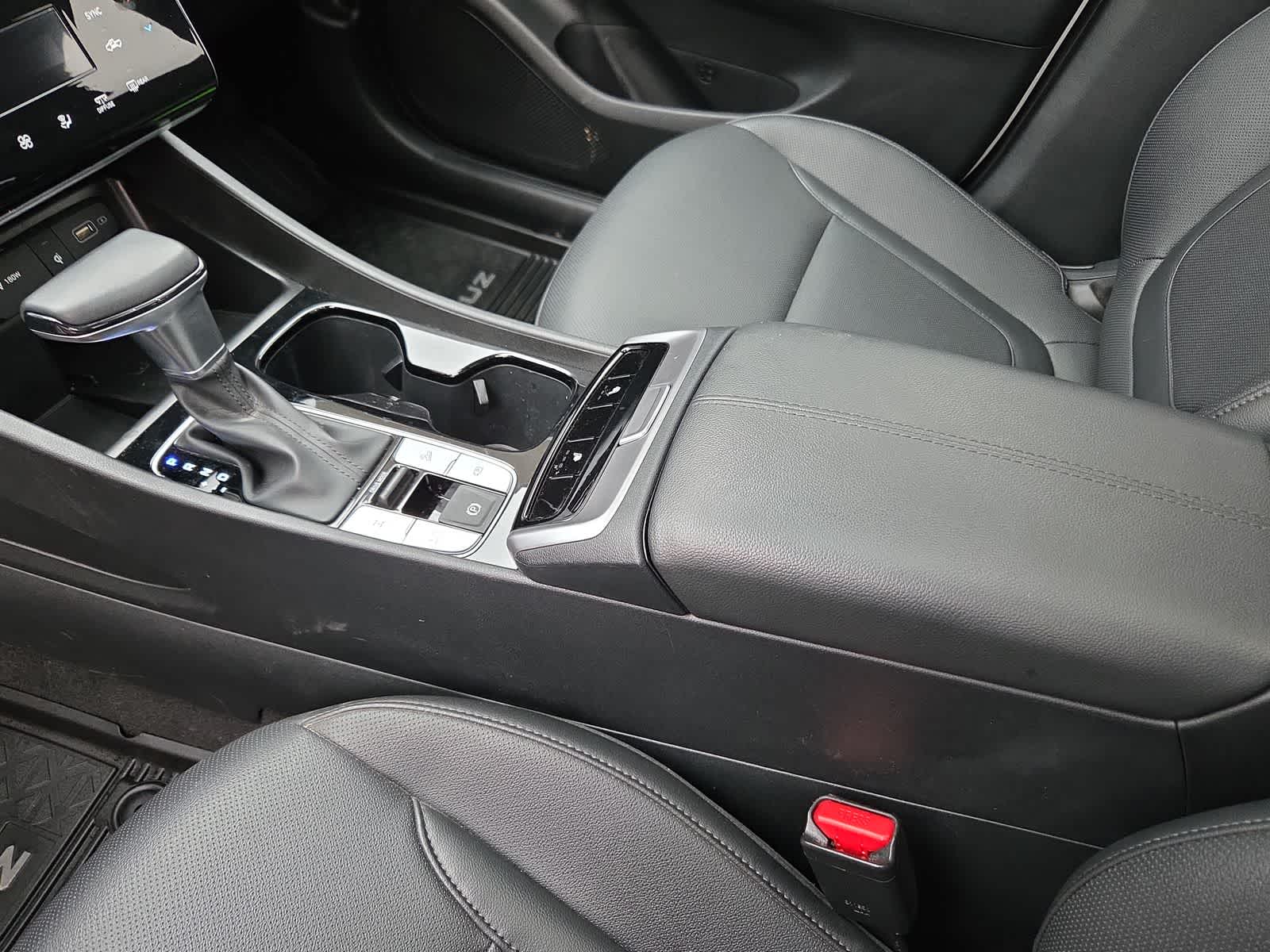 used 2024 Hyundai Santa Cruz car, priced at $31,999