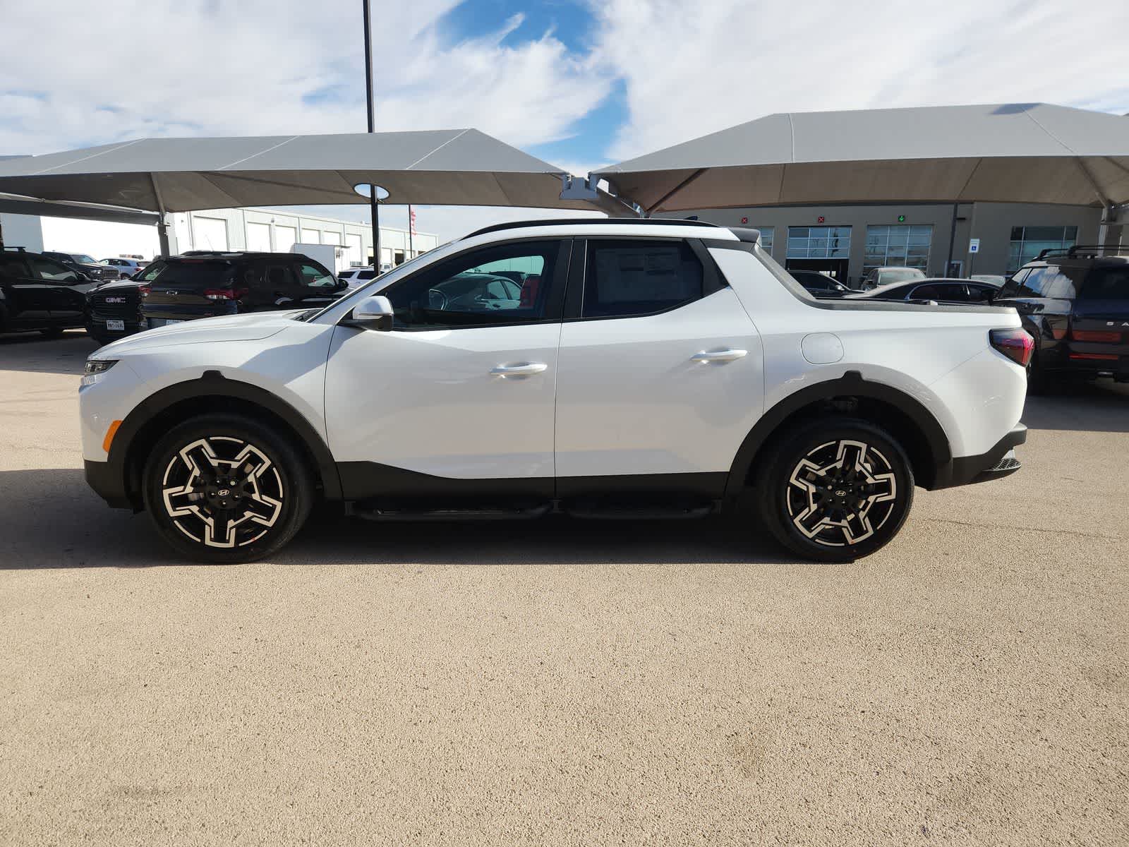 new 2025 Hyundai Santa Cruz car, priced at $42,305