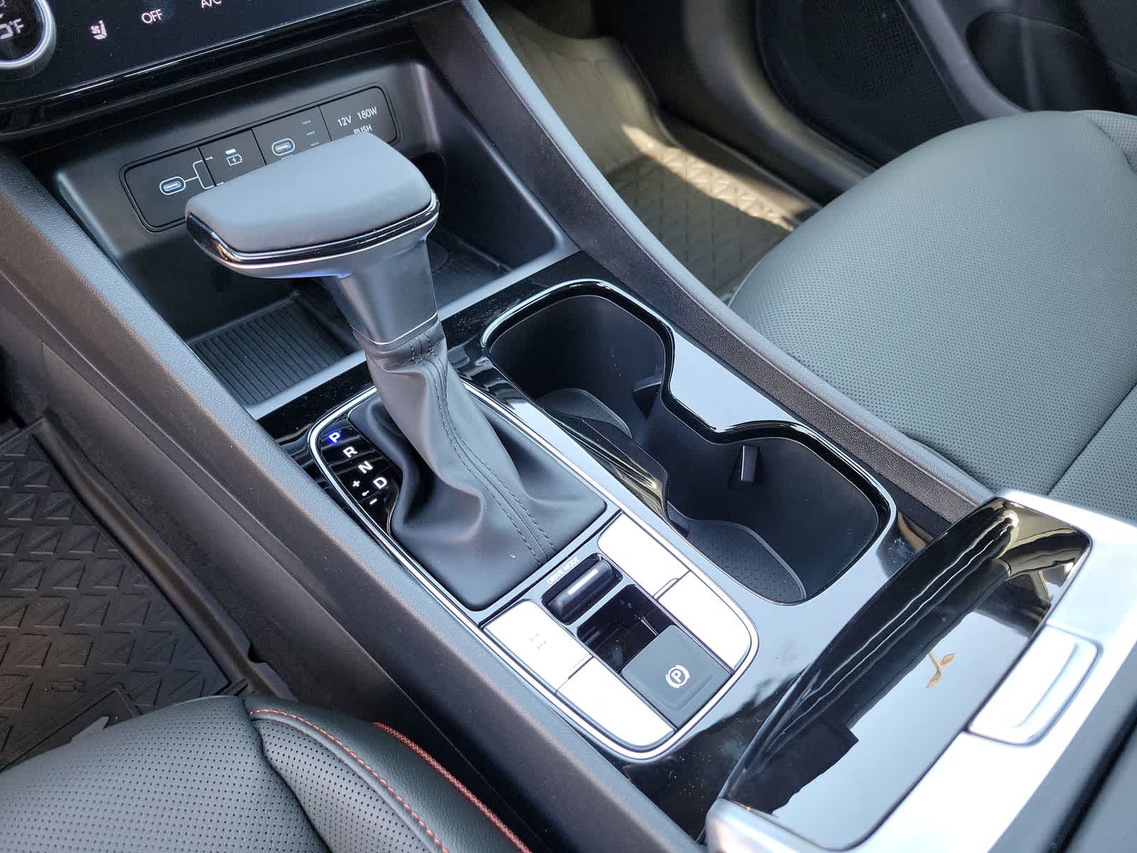 new 2025 Hyundai Santa Cruz car, priced at $42,405