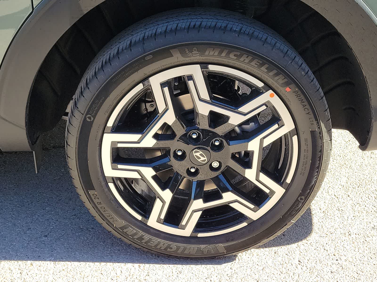 new 2025 Hyundai Santa Cruz car, priced at $44,405