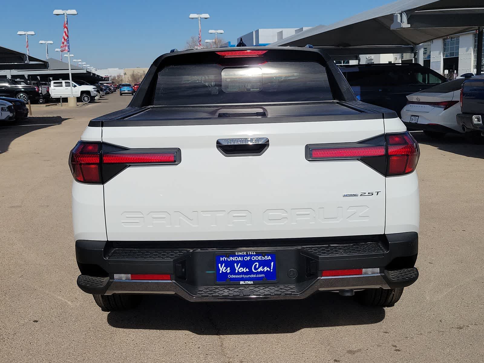 new 2025 Hyundai Santa Cruz car, priced at $42,395