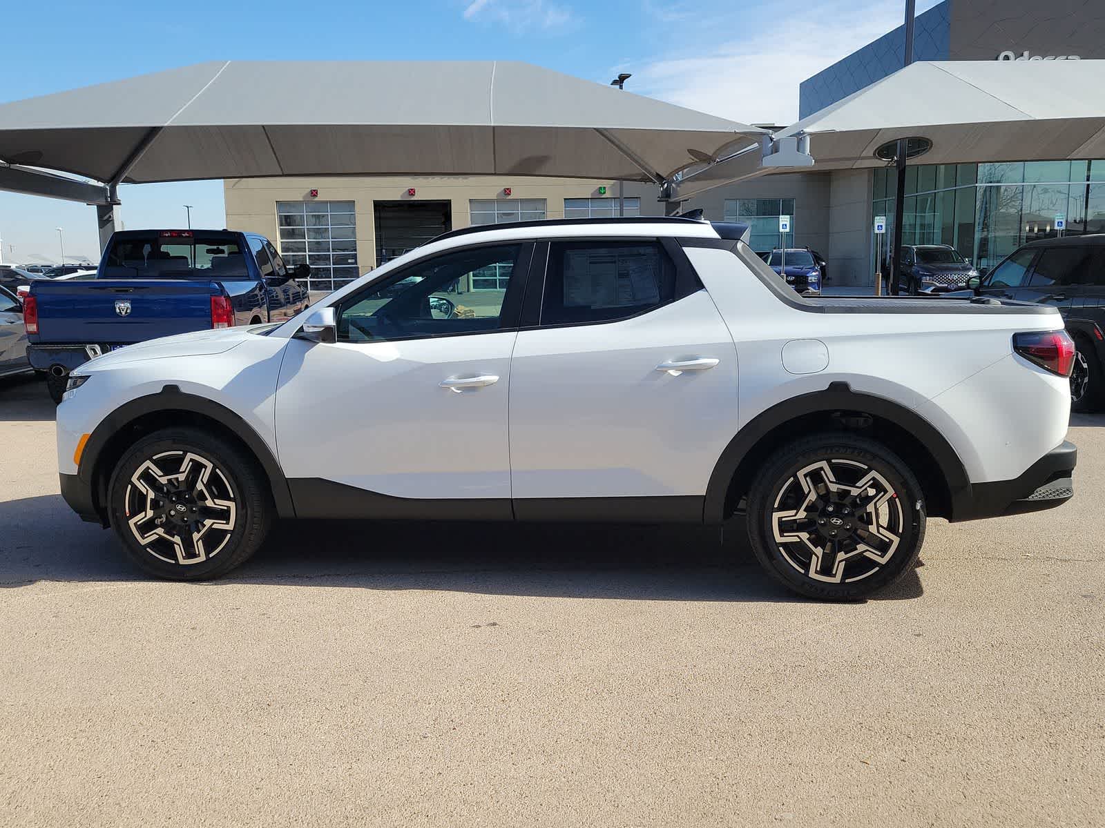 new 2025 Hyundai Santa Cruz car, priced at $42,395