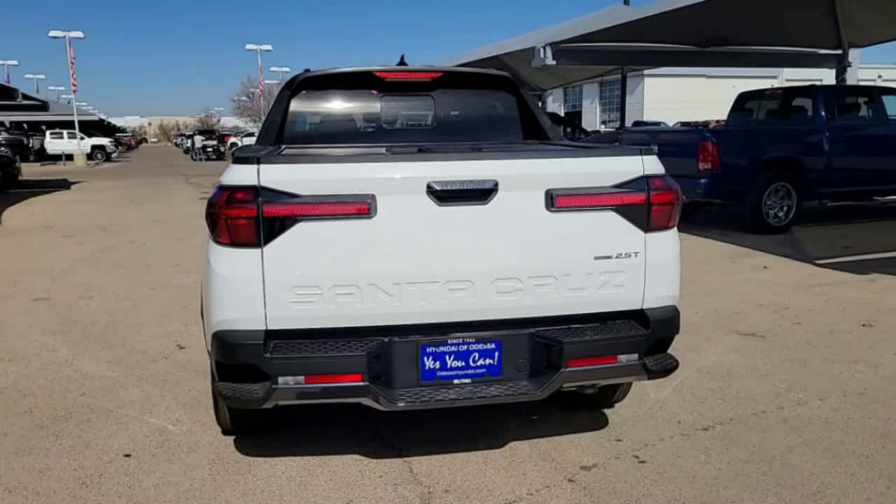 new 2025 Hyundai Santa Cruz car, priced at $42,395