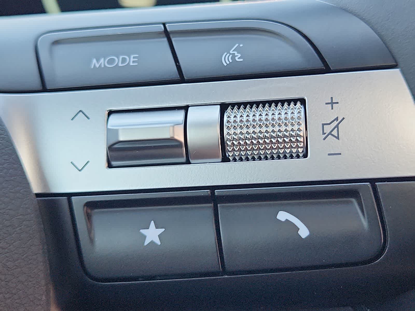 new 2025 Hyundai Santa Cruz car, priced at $42,380