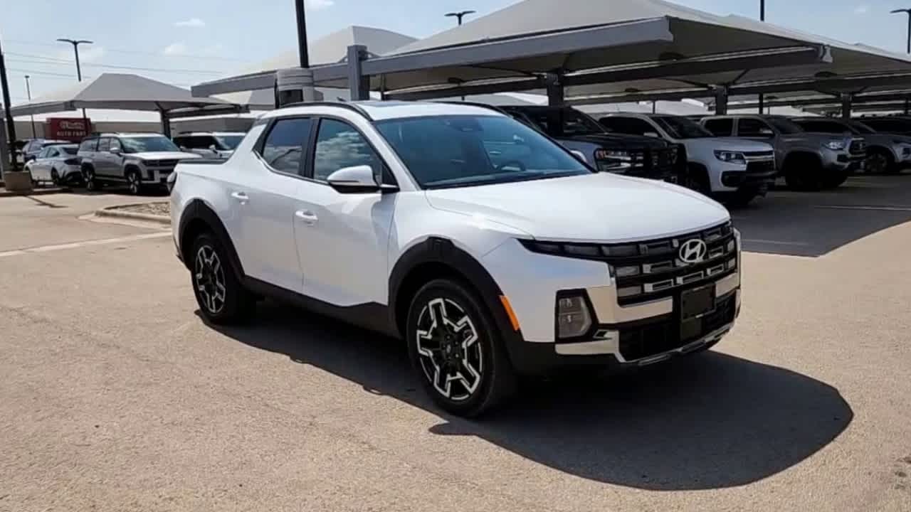 new 2025 Hyundai Santa Cruz car, priced at $43,070
