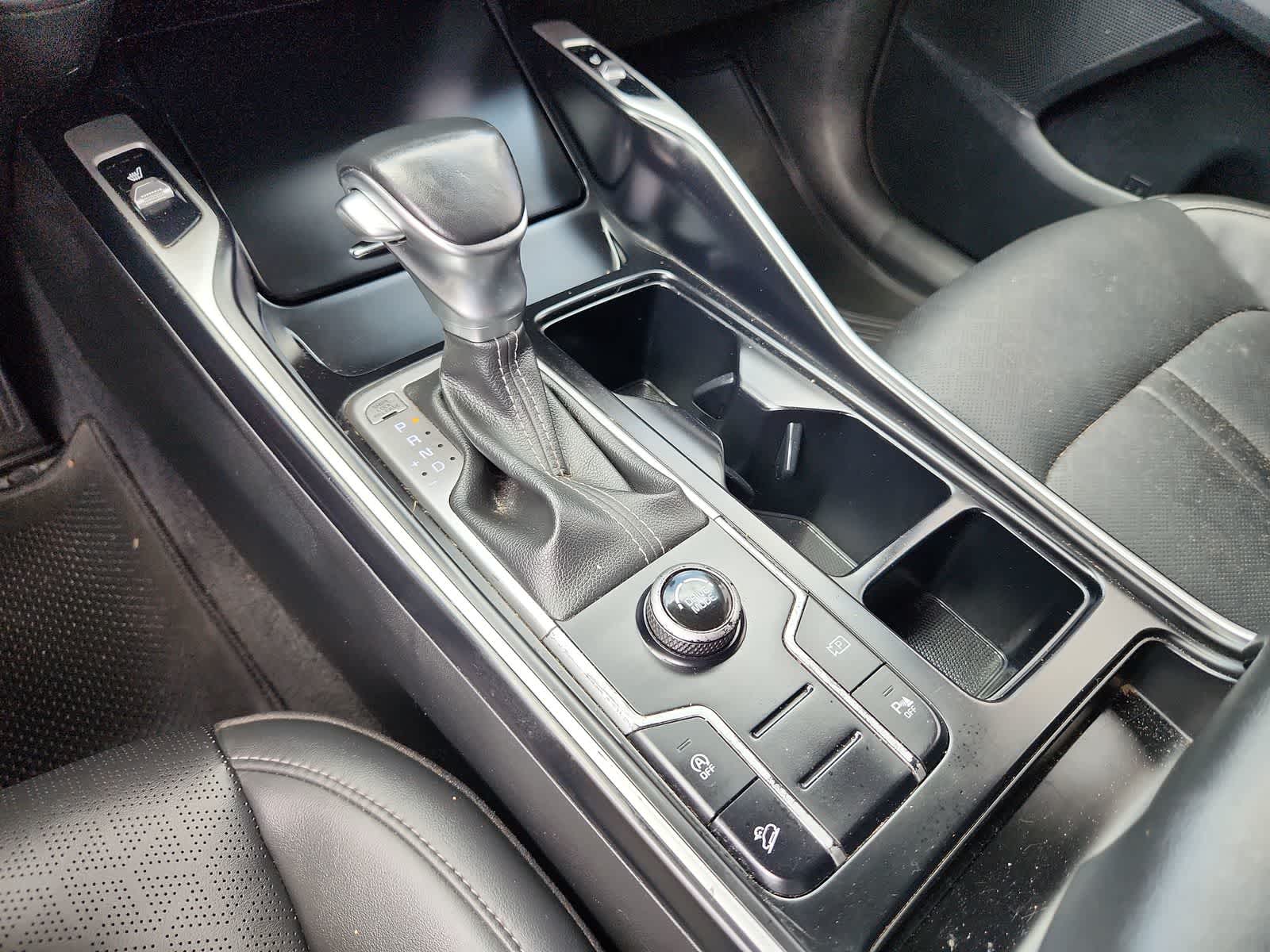 used 2022 Kia Sorento car, priced at $23,486