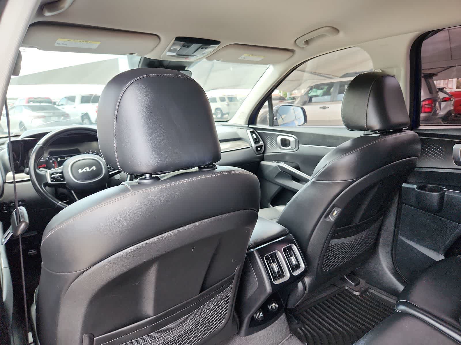 used 2022 Kia Sorento car, priced at $23,486