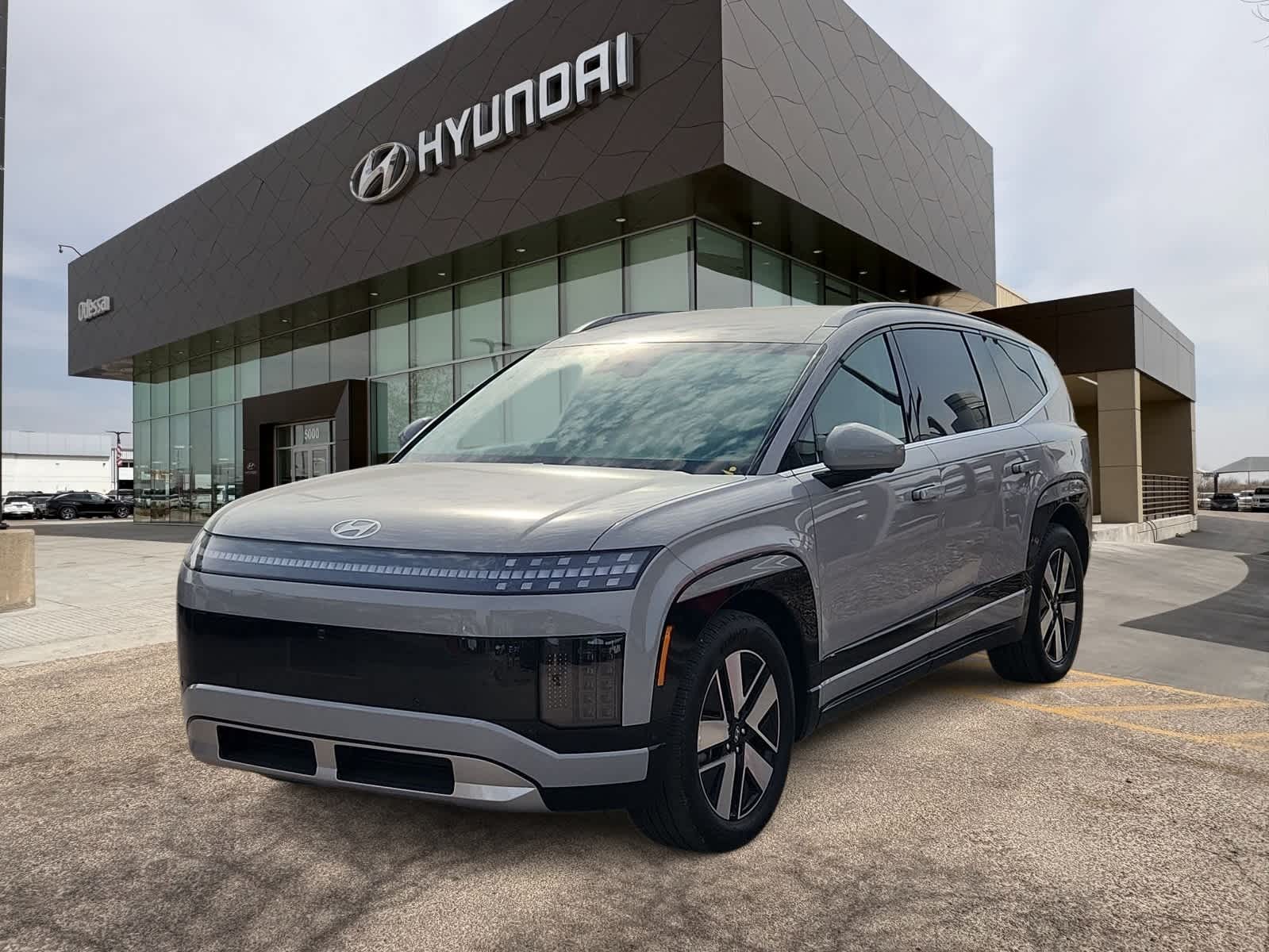 new 2026 Hyundai IONIQ 9 car, priced at $63,870