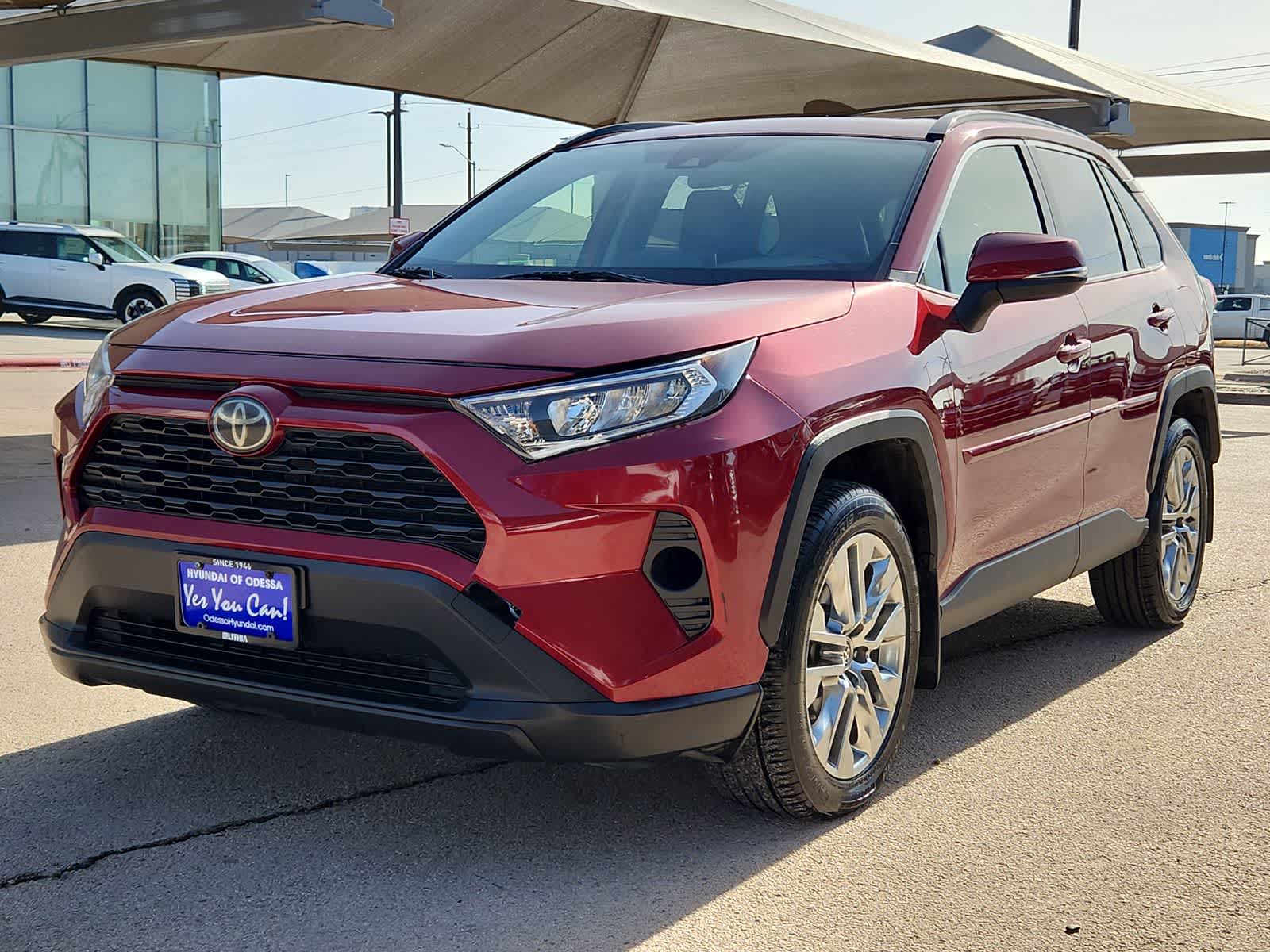 used 2020 Toyota RAV4 car, priced at $23,986