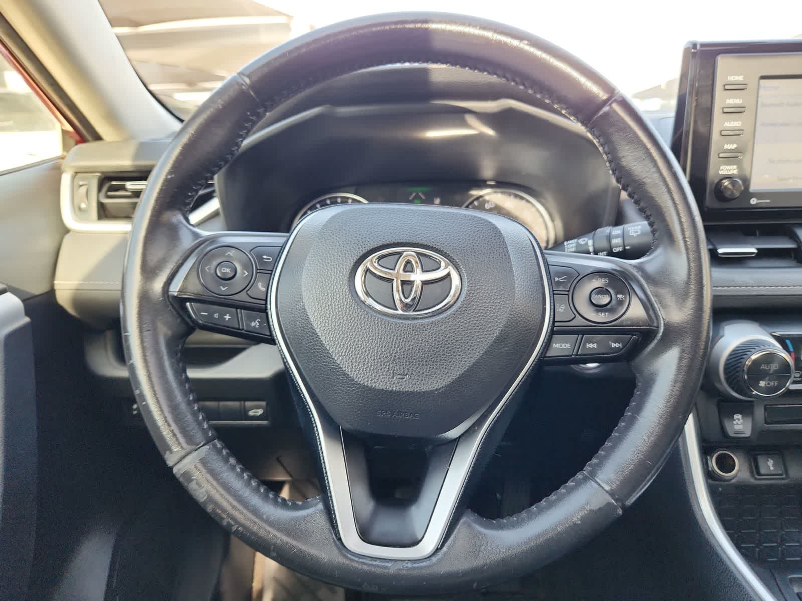 used 2020 Toyota RAV4 car, priced at $23,986