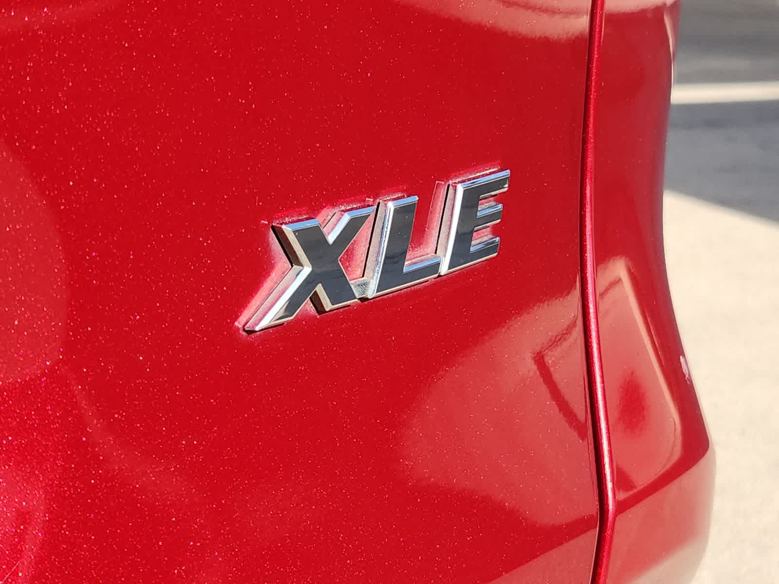 used 2020 Toyota RAV4 car, priced at $23,986